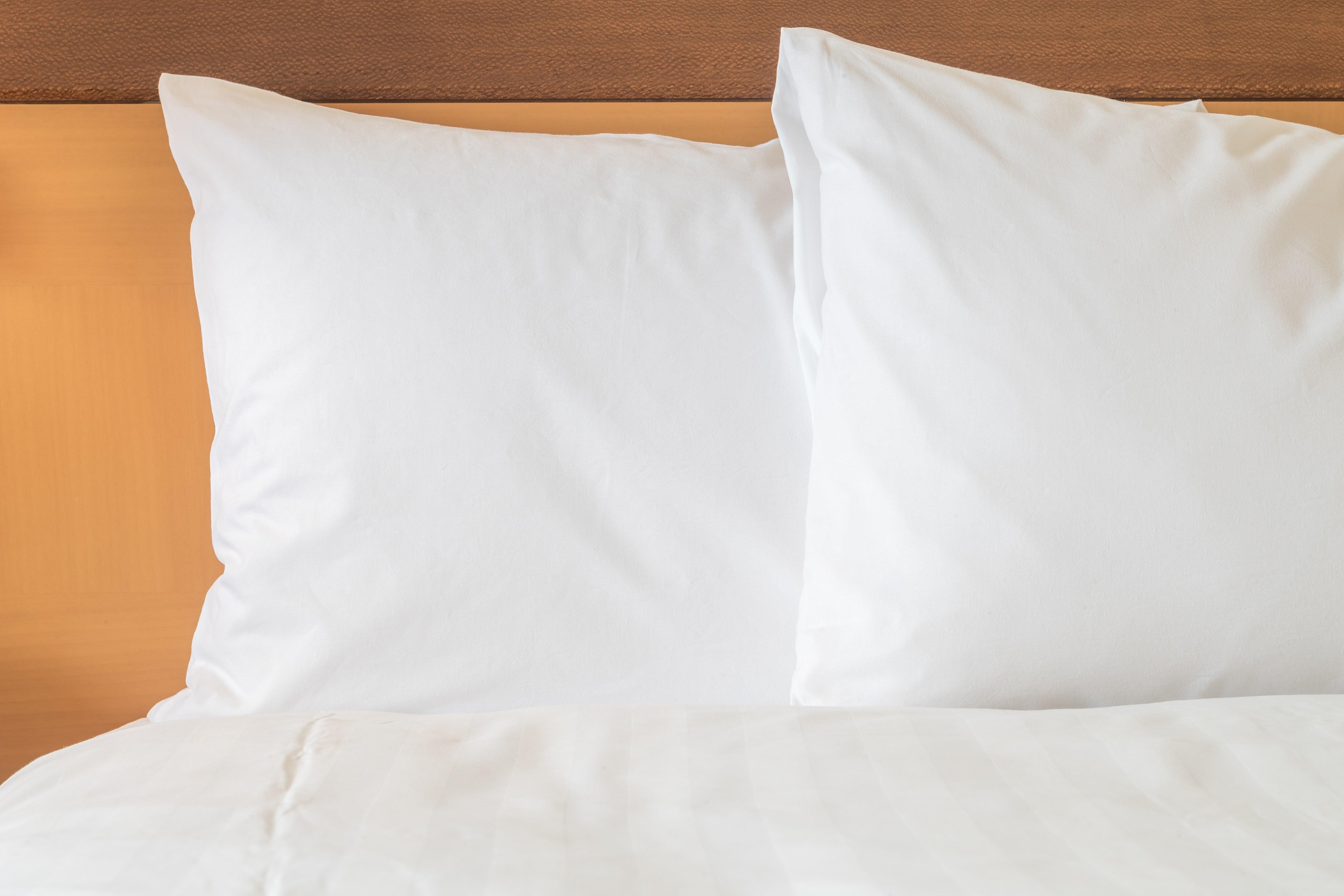 Hotel Express & - Airport By Ihg